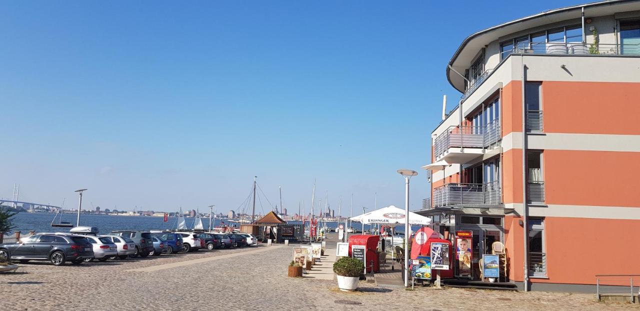 Ferienwohnung Seeblick Altefähr Exterior foto